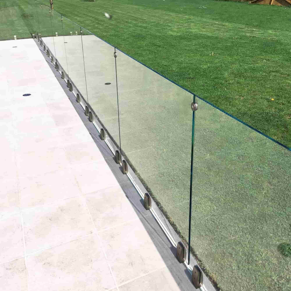 Clôture piscine TESIS